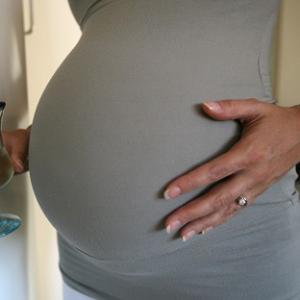 Older women who abandon contraception risk unplanned pregnancy, the FPA has warned