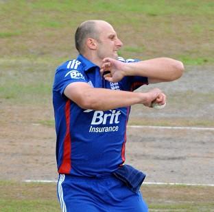 England retained off-spinner James Tredwell in the fourth NatWest Series match against South Africa