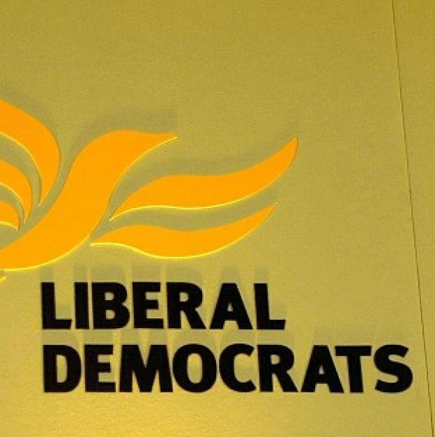 Liberal Democrat MP David Ward has apologised over comments about Israel made in the run-up to Holocaust Memorial Day