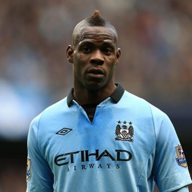 Mario Balotelli is set to undergo a medical at AC Milan on Wednesday