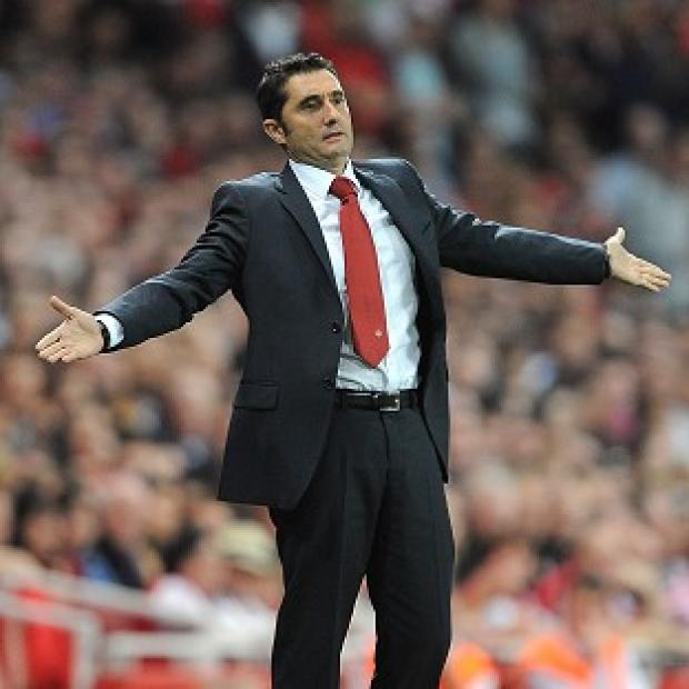 Ernesto Valverde expects the return leg to be 'very difficult' for Valencia