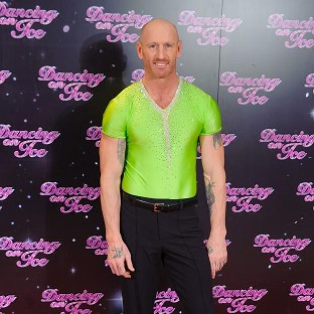 Gareth Thomas has suffered a form of motion sickness from performing flying moves on the ice