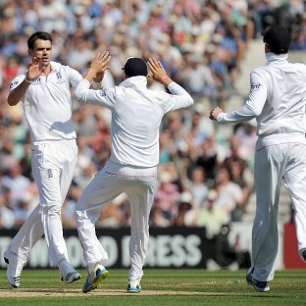 James Anderson was unlucky to only dismiss David Warner in a lively opening spell