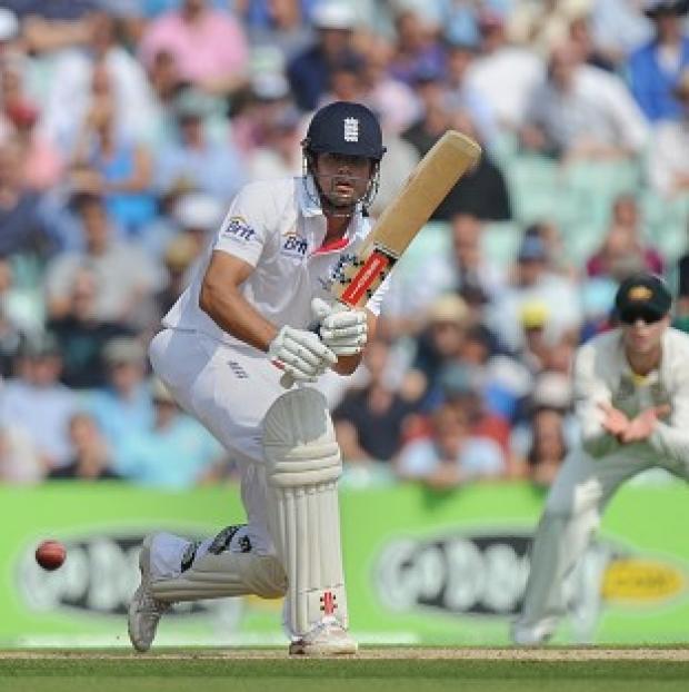 Alastair Cook was dismissed for 25