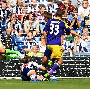 Congleton Guardian: Ben Davies scores Swansea's opener Congleton Guardian: Ben Davies scores Swansea's opener