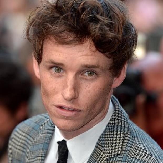 Eddie Redmayne may have been getting advice from Stephen Hawking for his latest film role
