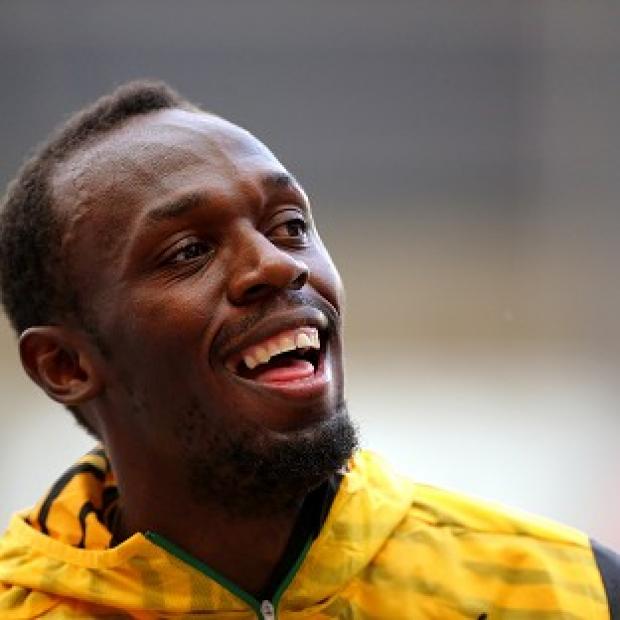 Usain Bolt has surprised an eight-year-old boy who lost all four limbs after an infection to tell him he had won a Pride of Britain Award