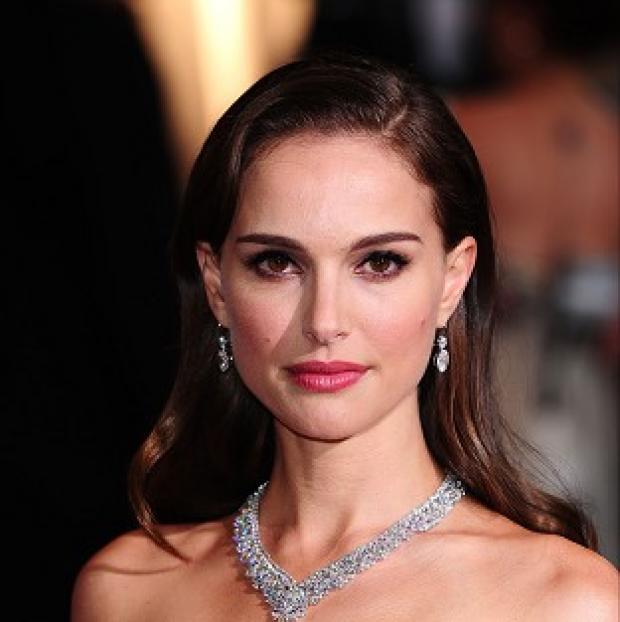 Natalie Portman enjoyed slapping Chris Hemsworth in Thor 2