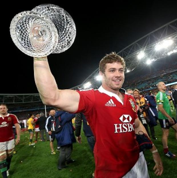 Congleton Guardian: Leigh Halfpenny has scooped the Rugby Union Writers' Club Player of the Year Award for 2013 Congleton Guardian: Leigh Halfpenny has scooped the Rugby Union Writers' Club Player of the Year Award for 2013