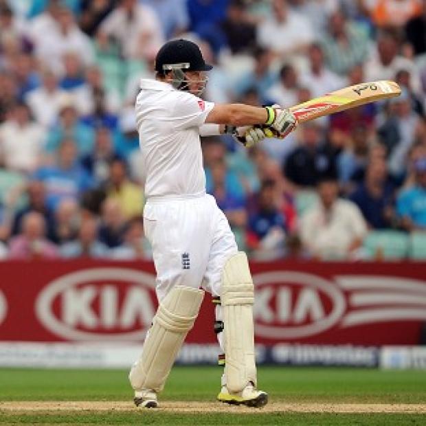 Congleton Guardian: Chris Woakes hit an unbeaten 84 Congleton Guardian: Chris Woakes hit an unbeaten 84