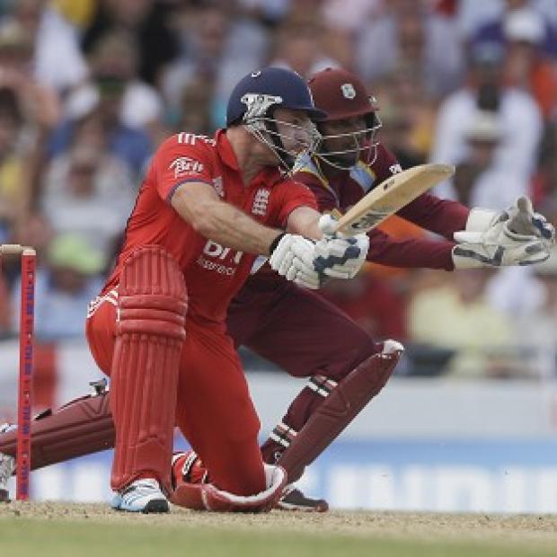 Congleton Guardian: Michael Lumb top-scored with 63 (AP) Congleton Guardian: Michael Lumb top-scored with 63 (AP)