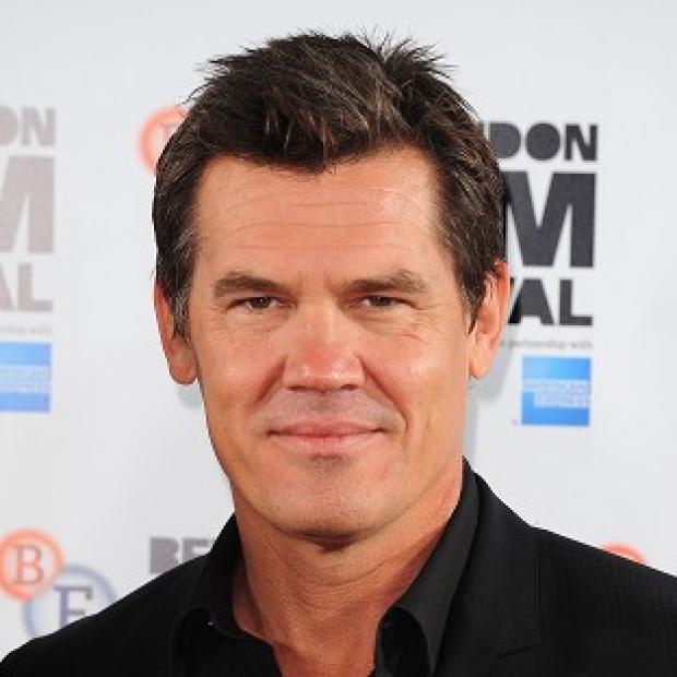 Congleton Guardian: Josh Brolin enjoyed working with Kate Winslet on Labor Day Congleton Guardian: Josh Brolin enjoyed working with Kate Winslet on Labor Day