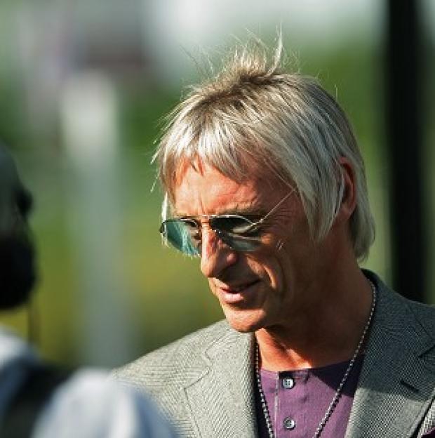 Congleton Guardian: Paul Weller was unhappy at pictures being taken of his children Congleton Guardian: Paul Weller was unhappy at pictures being taken of his children