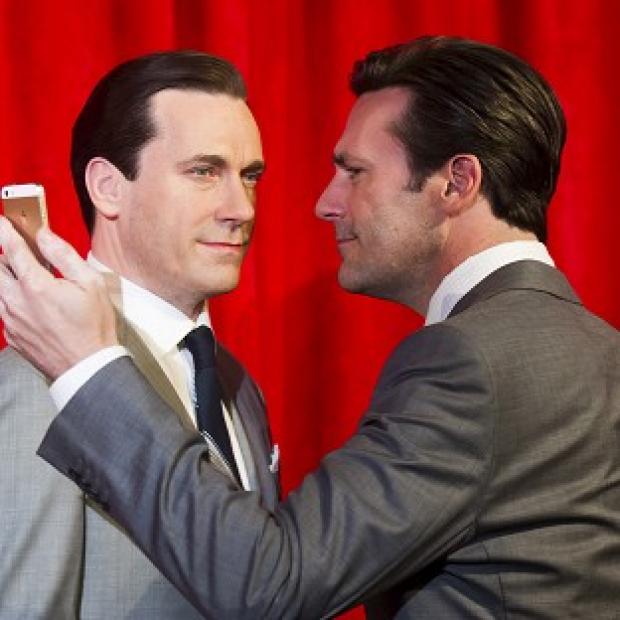 Congleton Guardian: Jon Hamm meets his waxwork in New York Congleton Guardian: Jon Hamm meets his waxwork in New York