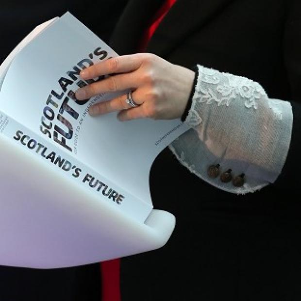 Congleton Guardian: The Scottish Government indicated in its White Paper on independence that it plans to adopt different immigration policies to those of the UK Congleton Guardian: The Scottish Government indicated in its White Paper on independence that it plans to adopt different immigration policies to those of the UK