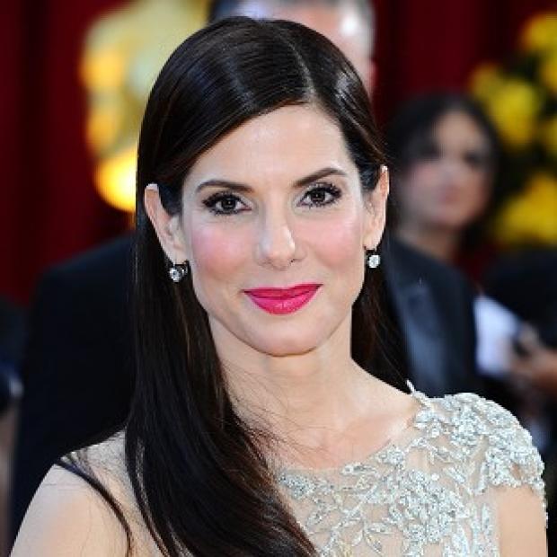 Congleton Guardian: A man accused of breaking into Sandra Bullock's home is also facing a raft of weapons charges Congleton Guardian: A man accused of breaking into Sandra Bullock's home is also facing a raft of weapons charges