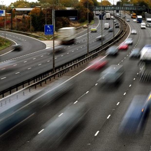 Congleton Guardian: A lorry caught fire on the M1 Congleton Guardian: A lorry caught fire on the M1