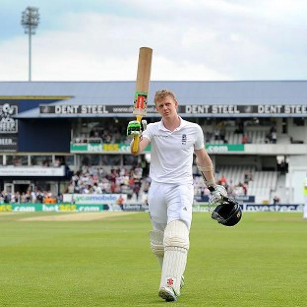 Congleton Guardian: Sam Robson reached his first international century at Headingley Congleton Guardian: Sam Robson reached his first international century at Headingley
