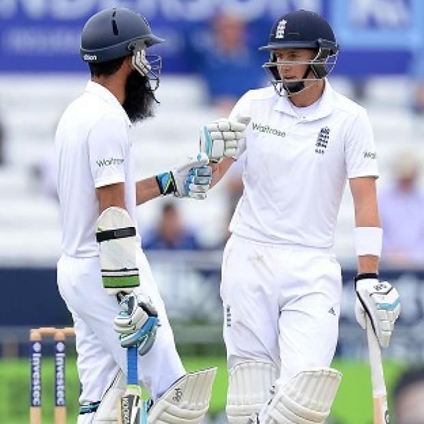 Congleton Guardian: Moeen Ali, left, and Joe Root played conservatively to take the score to 83 for five at lunch Congleton Guardian: Moeen Ali, left, and Joe Root played conservatively to take the score to 83 for five at lunch