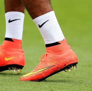 Congleton Guardian: Sources close to the talks say Nike is unwilling to match the amount of money United are asking Congleton Guardian: Sources close to the talks say Nike is unwilling to match the amount of money United are asking
