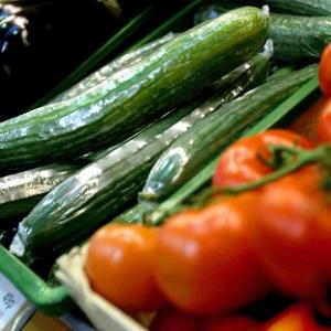 Flat owners are being urged to get gardening and grow their own veg in window boxes